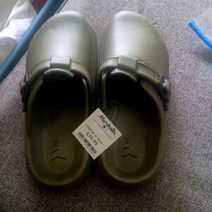 YVO Mens Slip-On Clogs